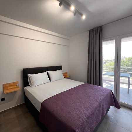 Phil'S Apartments Lefkada City ภายนอก รูปภาพ