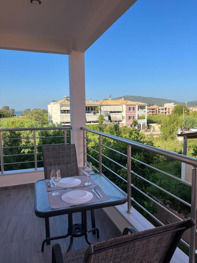 Phil'S Apartments Lefkada City ภายนอก รูปภาพ